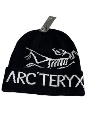 Copy Arc'teryx Black and White Knit Beanie